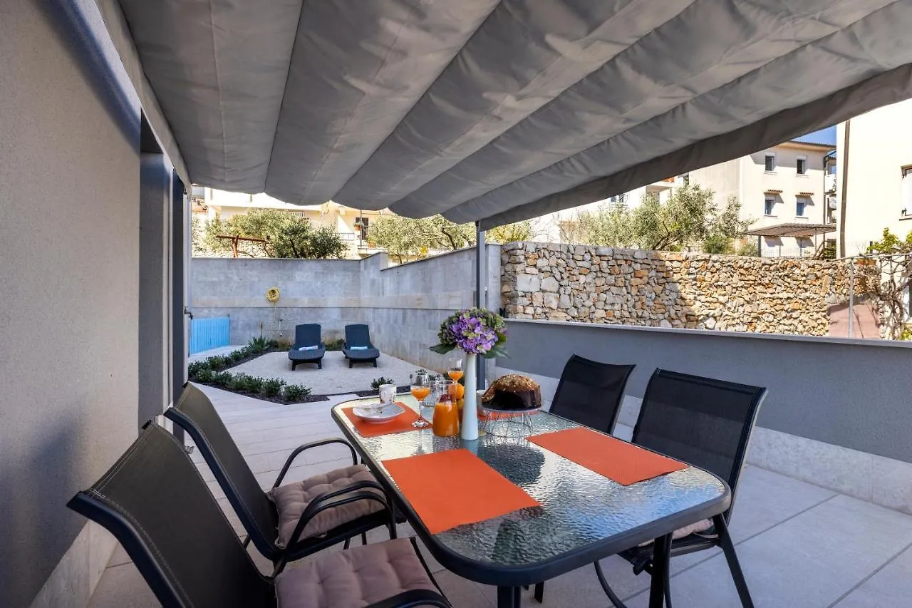 Apartment Medea, St. Martin Mali Losinj 0*,  Croatia